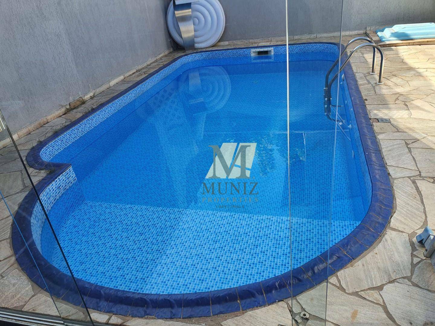 Casa de Condomínio à venda com 4 quartos, 256m² - Foto 30