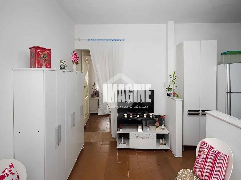 Sobrado à venda com 2 quartos, 170m² - Foto 1