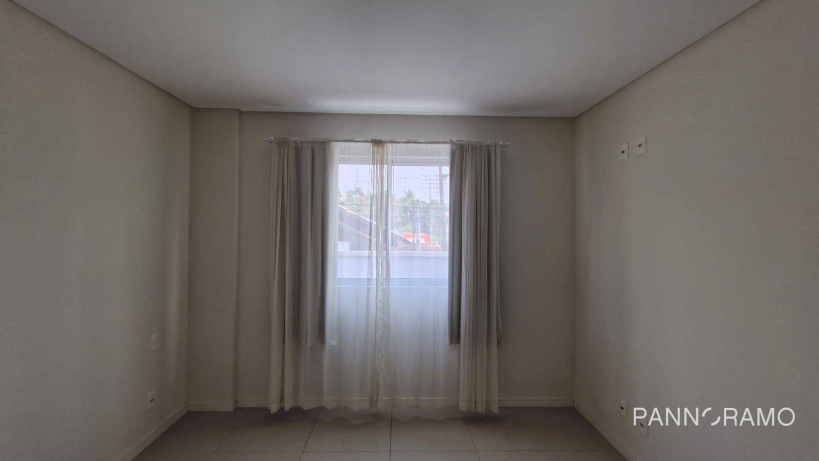 Apartamento para alugar com 2 quartos, 72m² - Foto 6