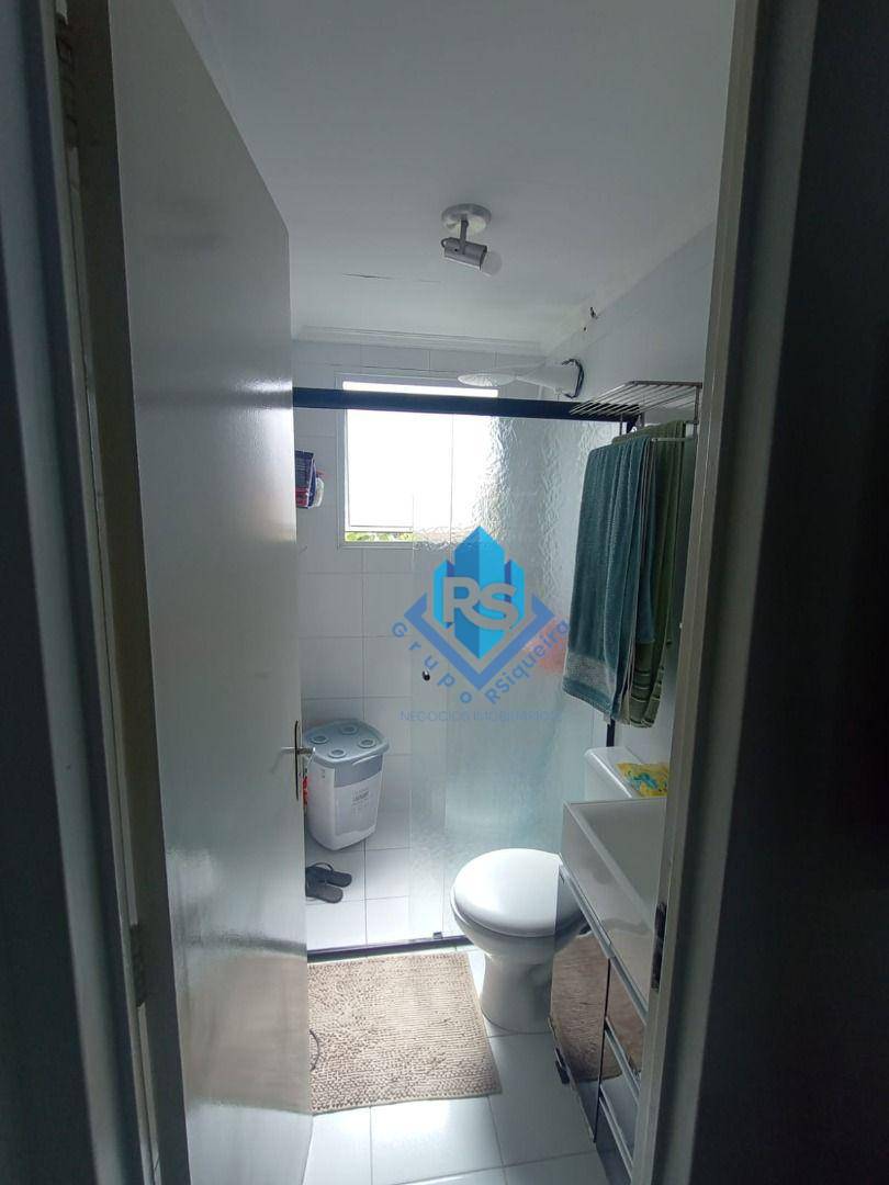 Apartamento para alugar com 2 quartos, 50m² - Foto 17