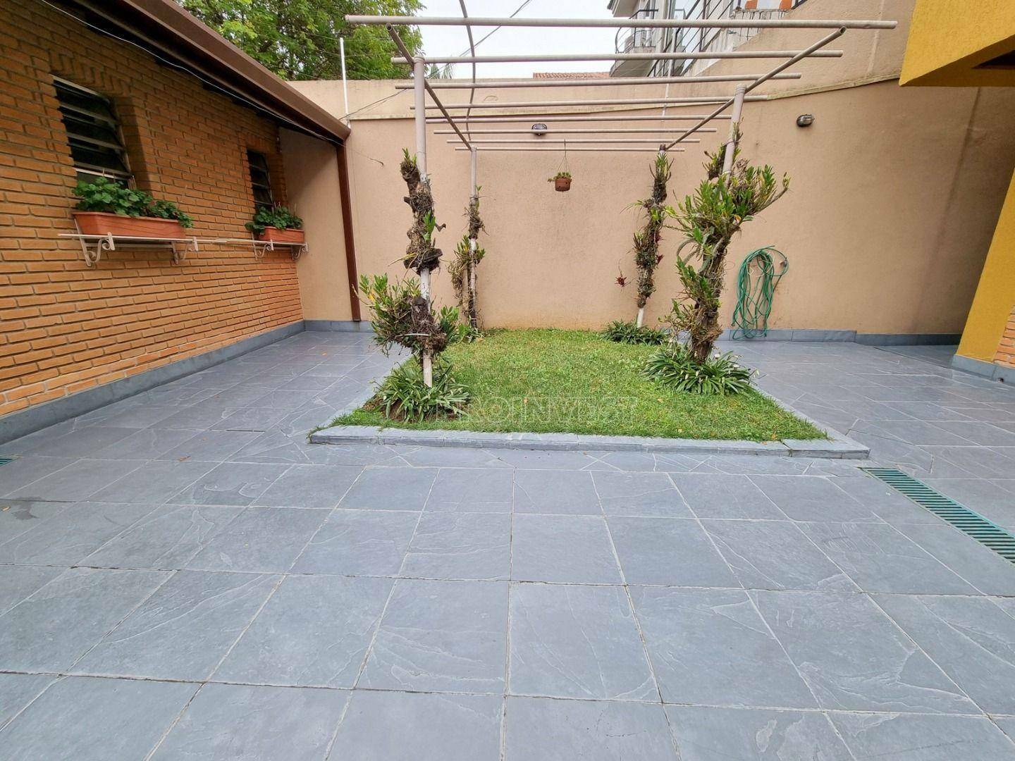 Casa de Condomínio à venda com 4 quartos, 424m² - Foto 27