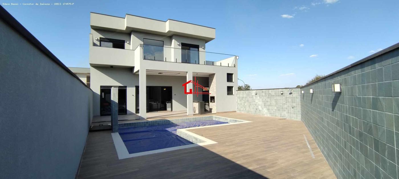 Casa de Condomínio à venda com 4 quartos, 310m² - Foto 4