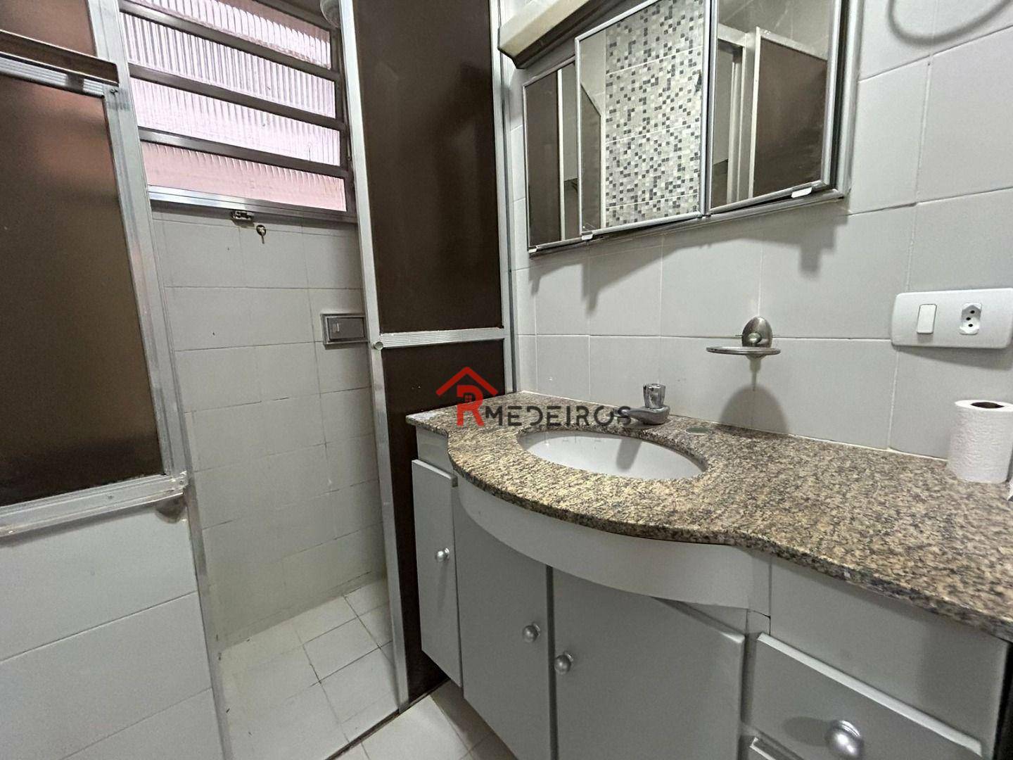 Apartamento à venda com 1 quarto, 39m² - Foto 11