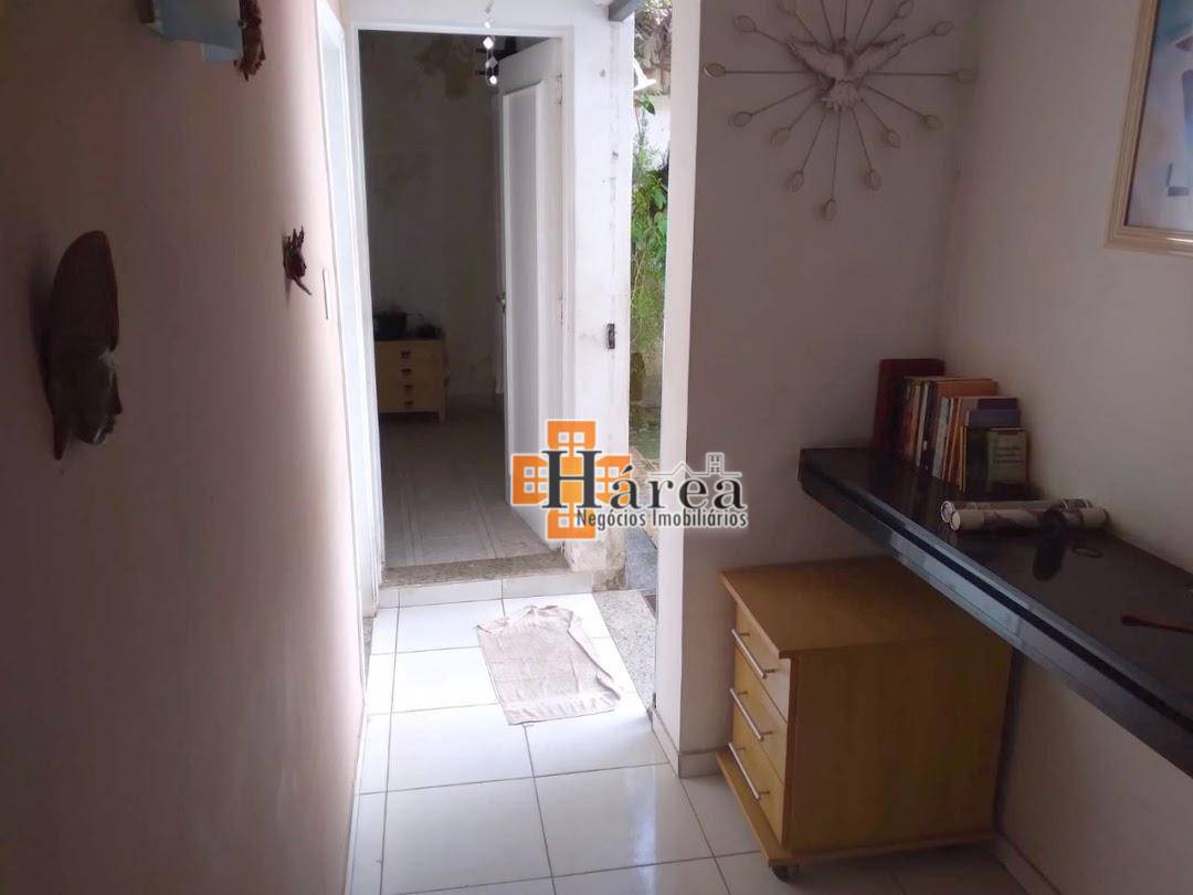 Casa à venda com 3 quartos, 98m² - Foto 17