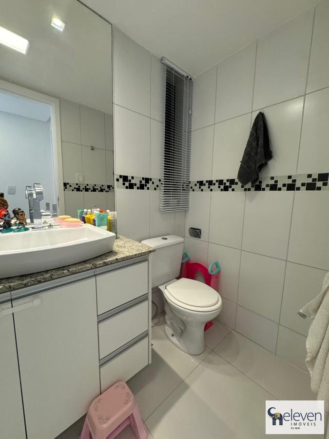 Apartamento à venda com 2 quartos, 60m² - Foto 13