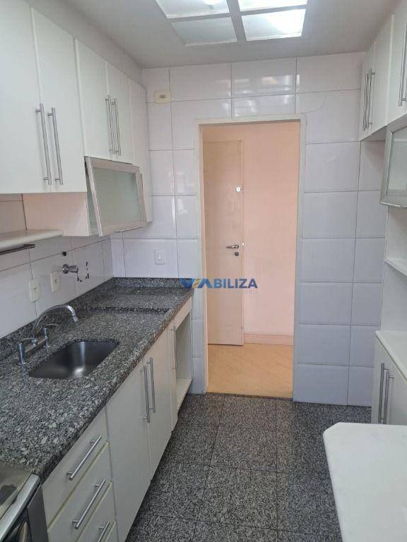 Apartamento à venda com 2 quartos, 60m² - Foto 32