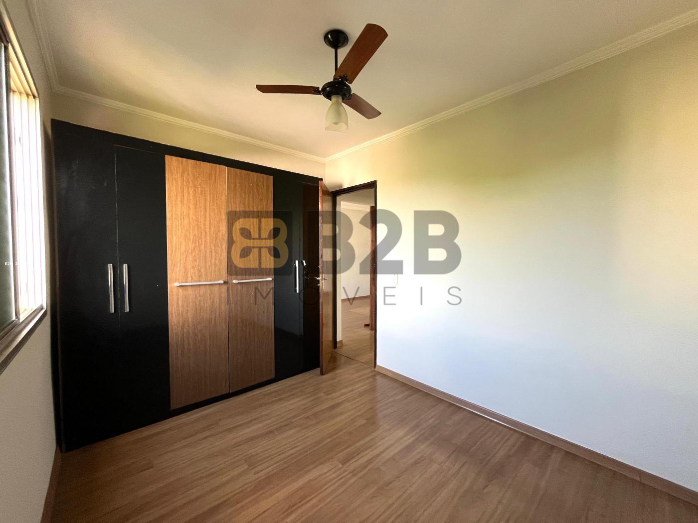 Apartamento à venda com 2 quartos, 72m² - Foto 5