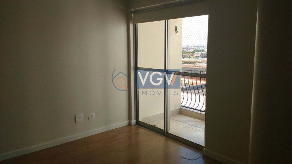 Apartamento à venda com 2 quartos, 60m² - Foto 3