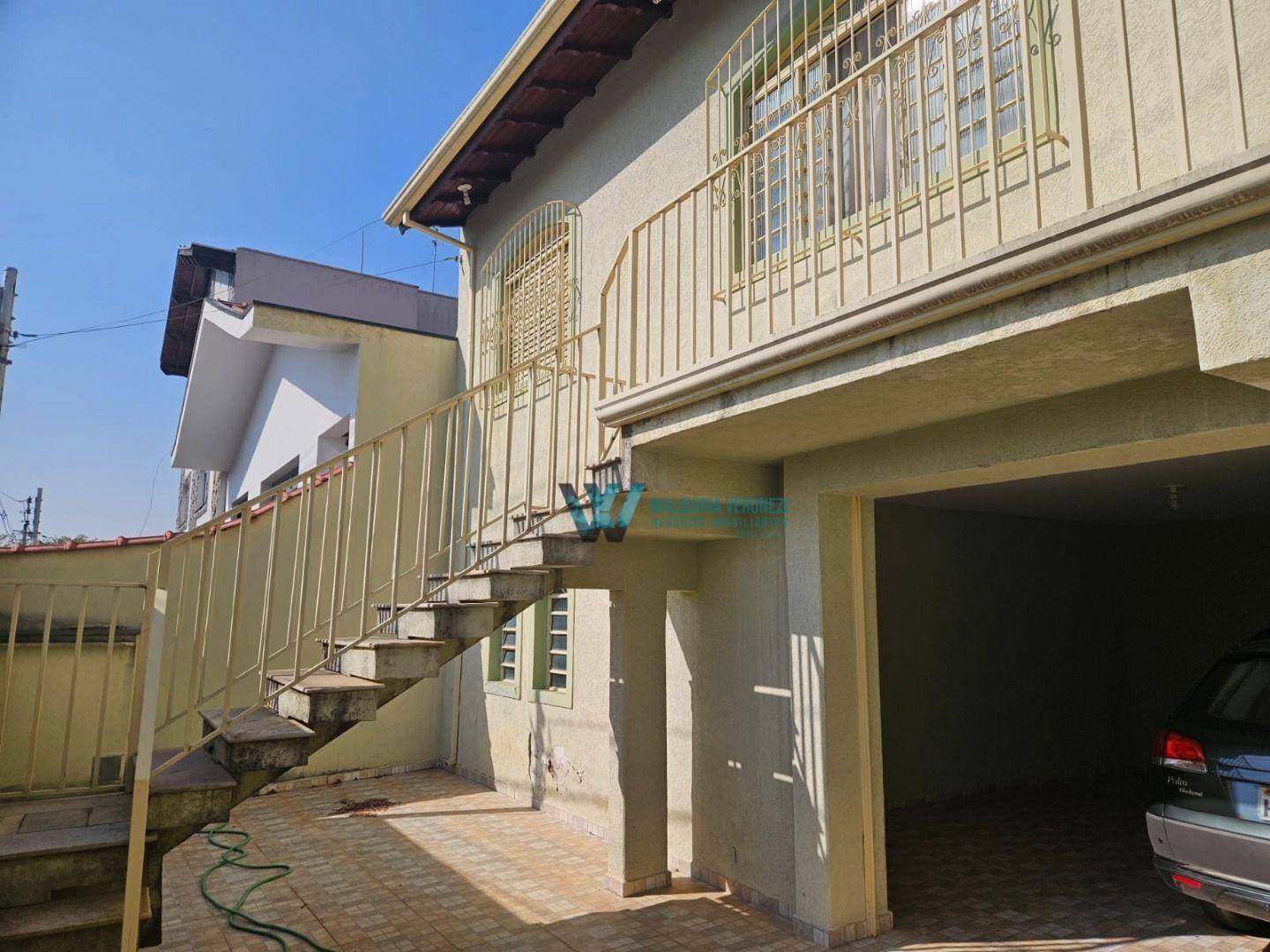 Casa à venda com 3 quartos, 248m² - Foto 3