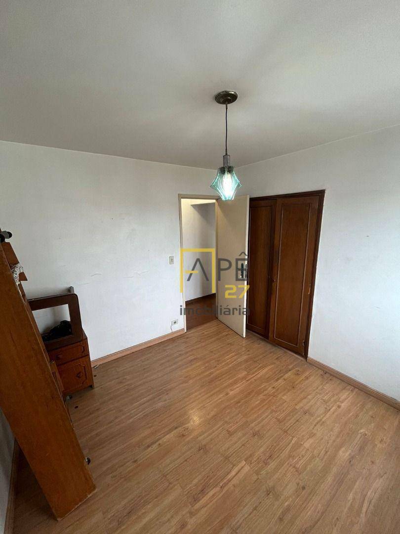 Apartamento à venda com 3 quartos, 120m² - Foto 5