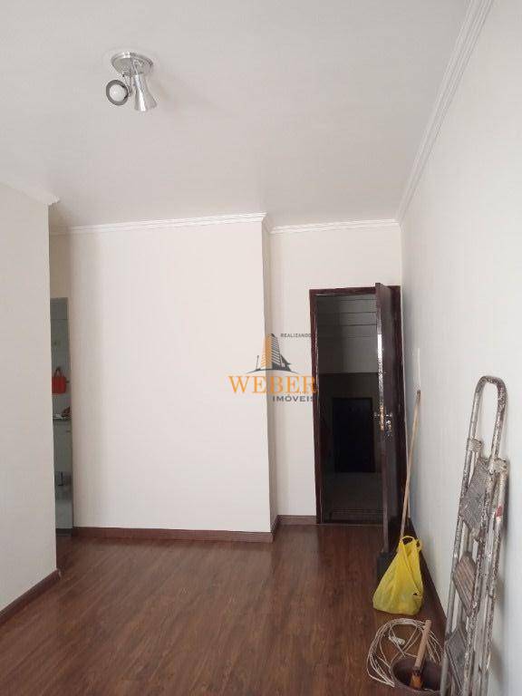 Apartamento para alugar com 2 quartos, 65m² - Foto 3