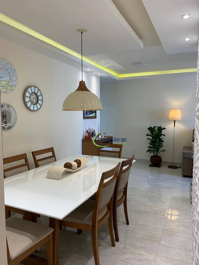 Apartamento à venda com 2 quartos, 75m² - Foto 19
