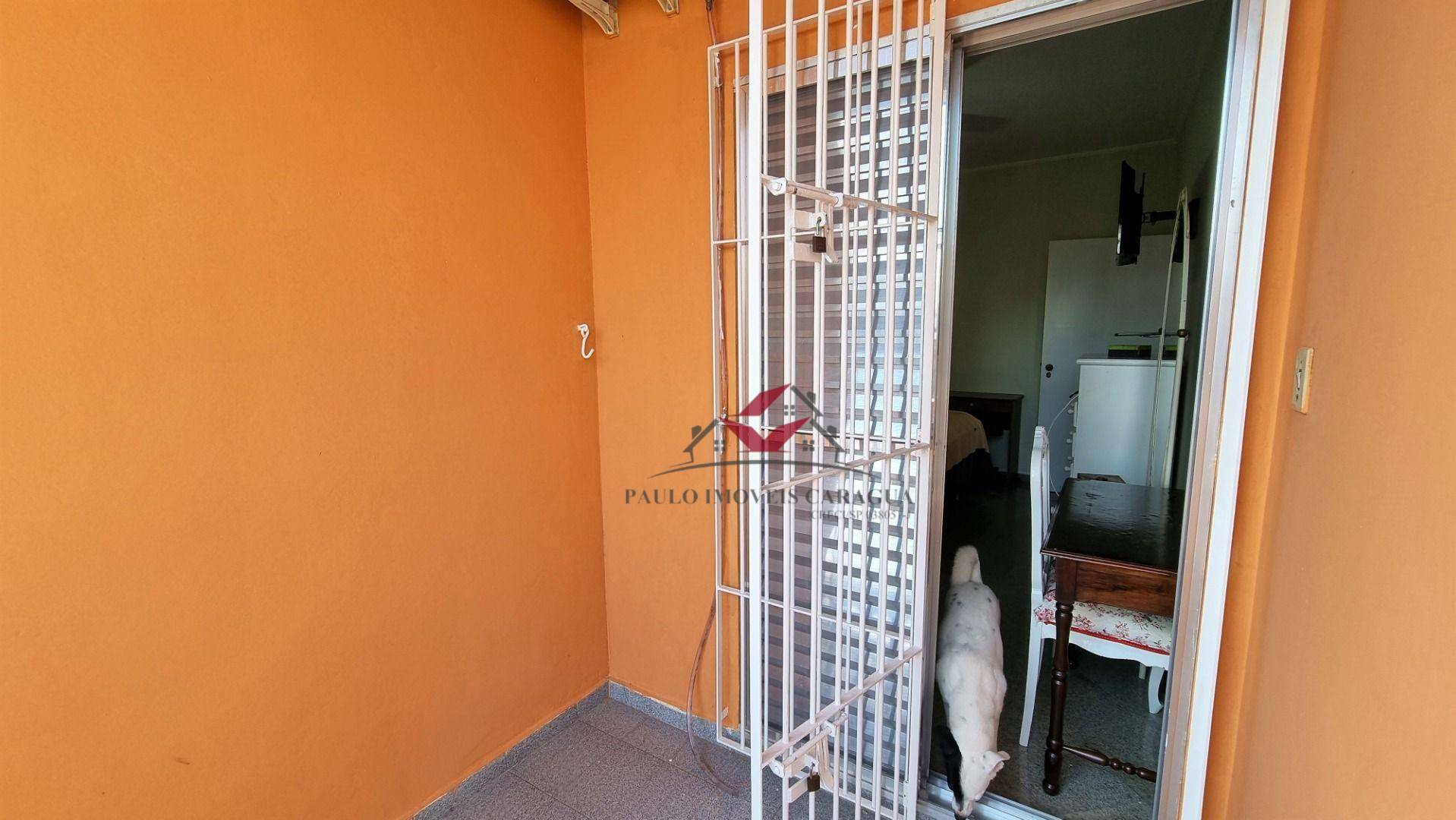 Casa à venda com 8 quartos, 300m² - Foto 37