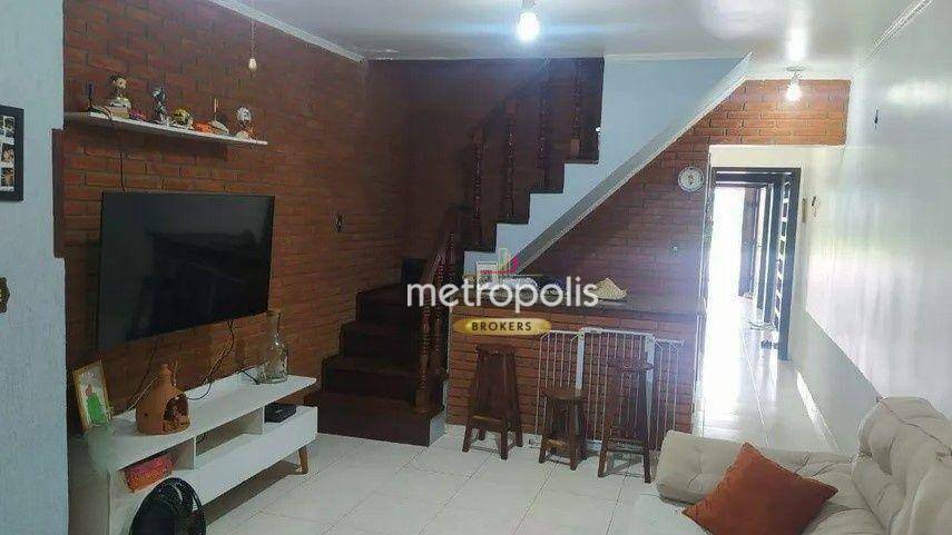 Sobrado à venda com 3 quartos, 170m² - Foto 1