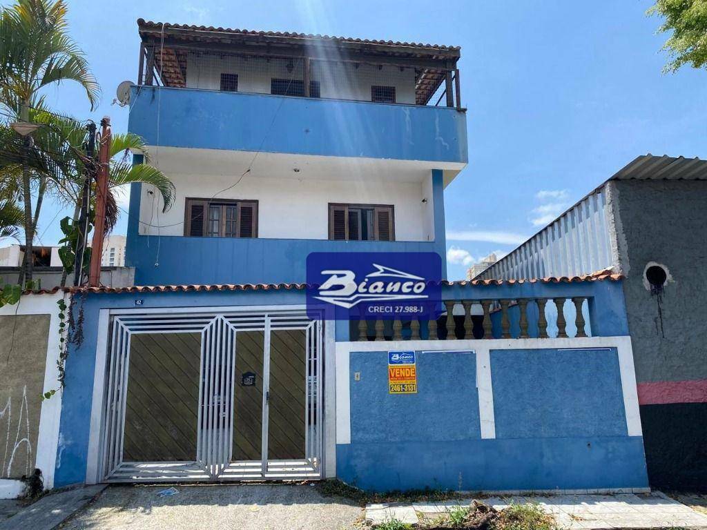 Sobrado à venda com 4 quartos, 190m² - Foto 1