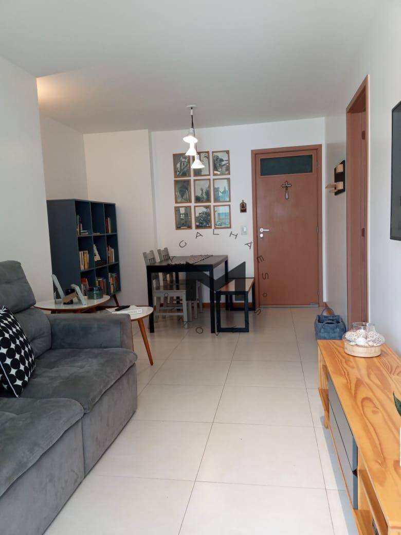 Apartamento à venda com 2 quartos, 71m² - Foto 5