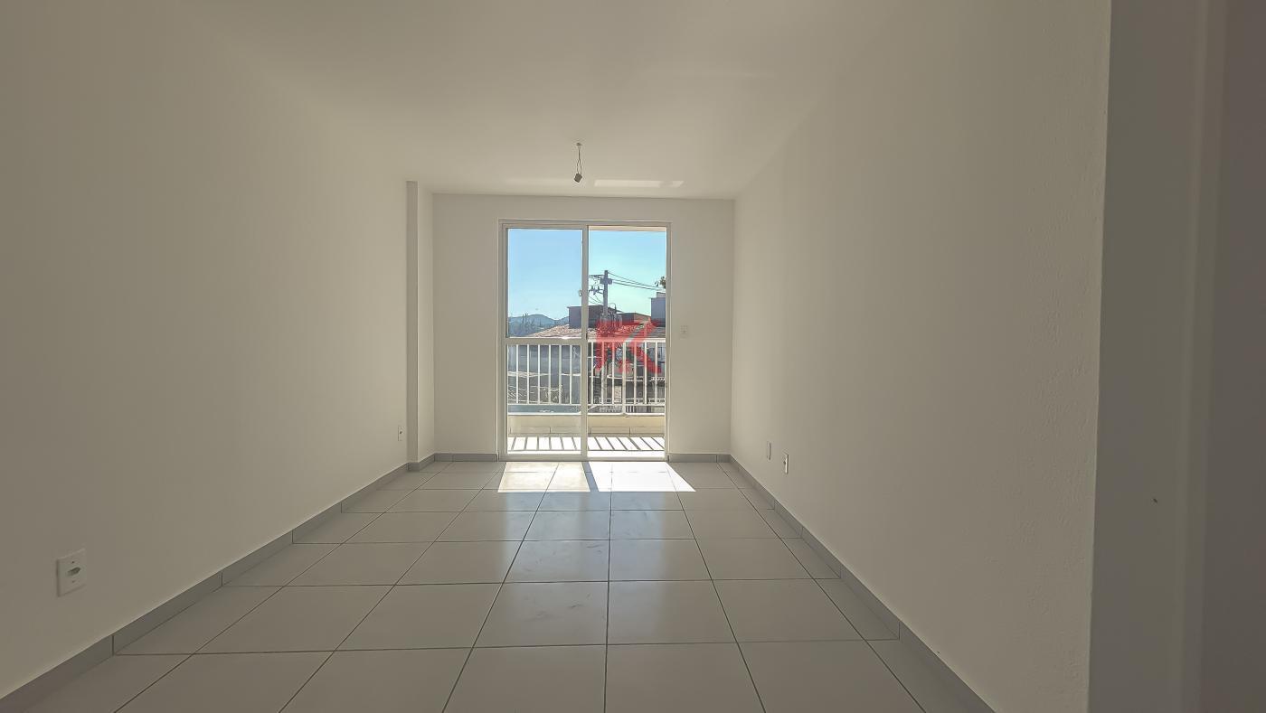 Apartamento à venda com 2 quartos, 62m² - Foto 5