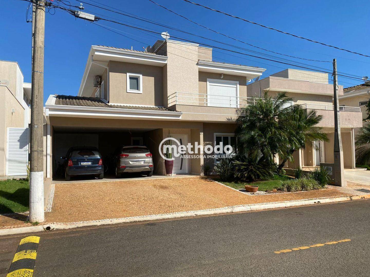 Casa de Condomínio à venda com 3 quartos, 281m² - Foto 1