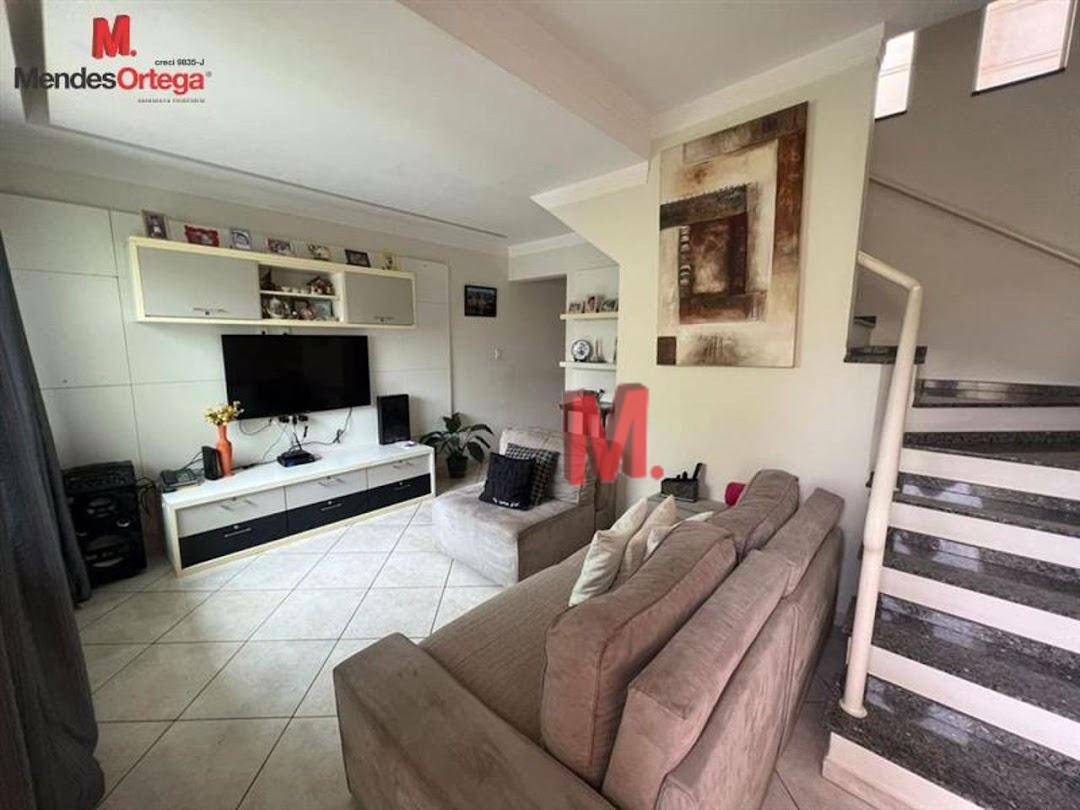 Casa à venda com 3 quartos, 132m² - Foto 4