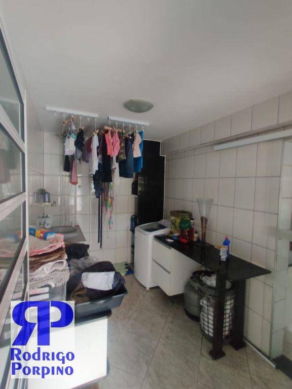 Casa à venda com 3 quartos, 350m² - Foto 15