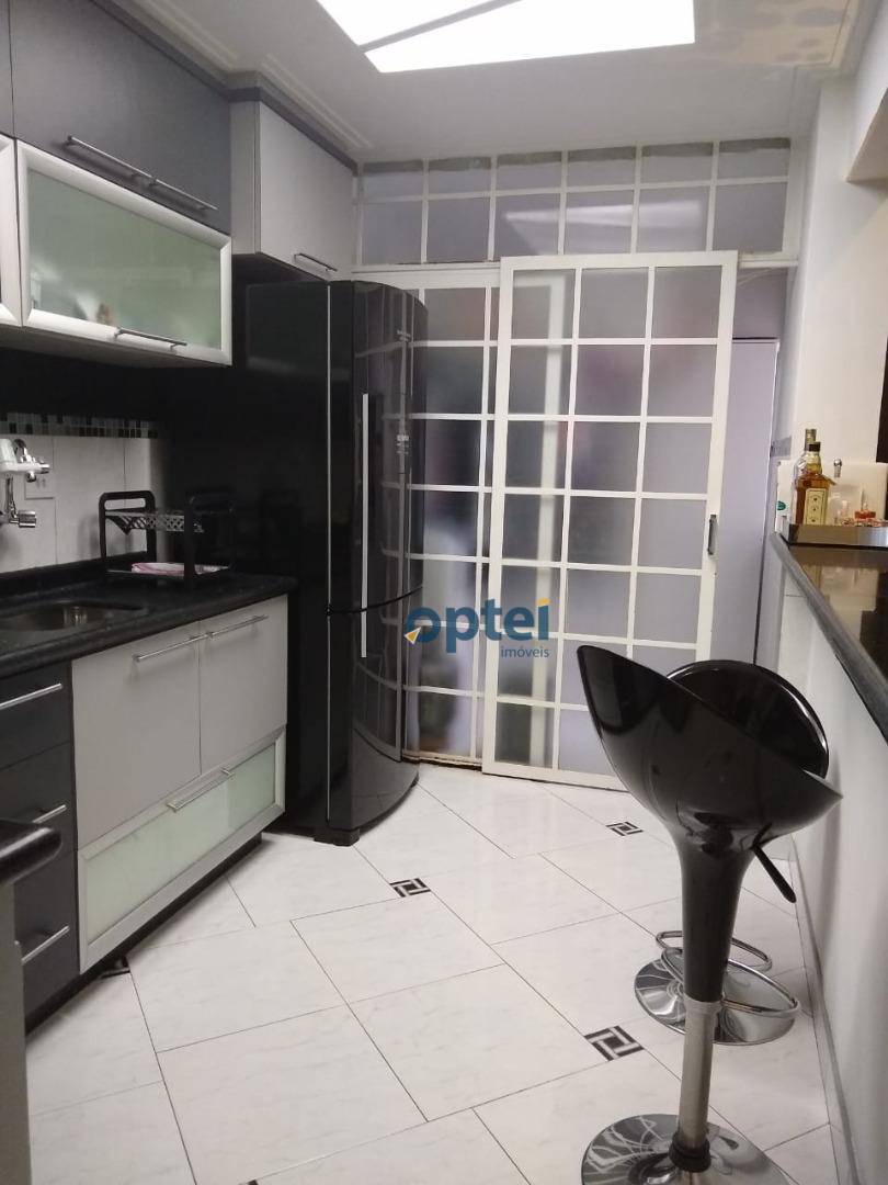 Apartamento à venda com 2 quartos, 64m² - Foto 5