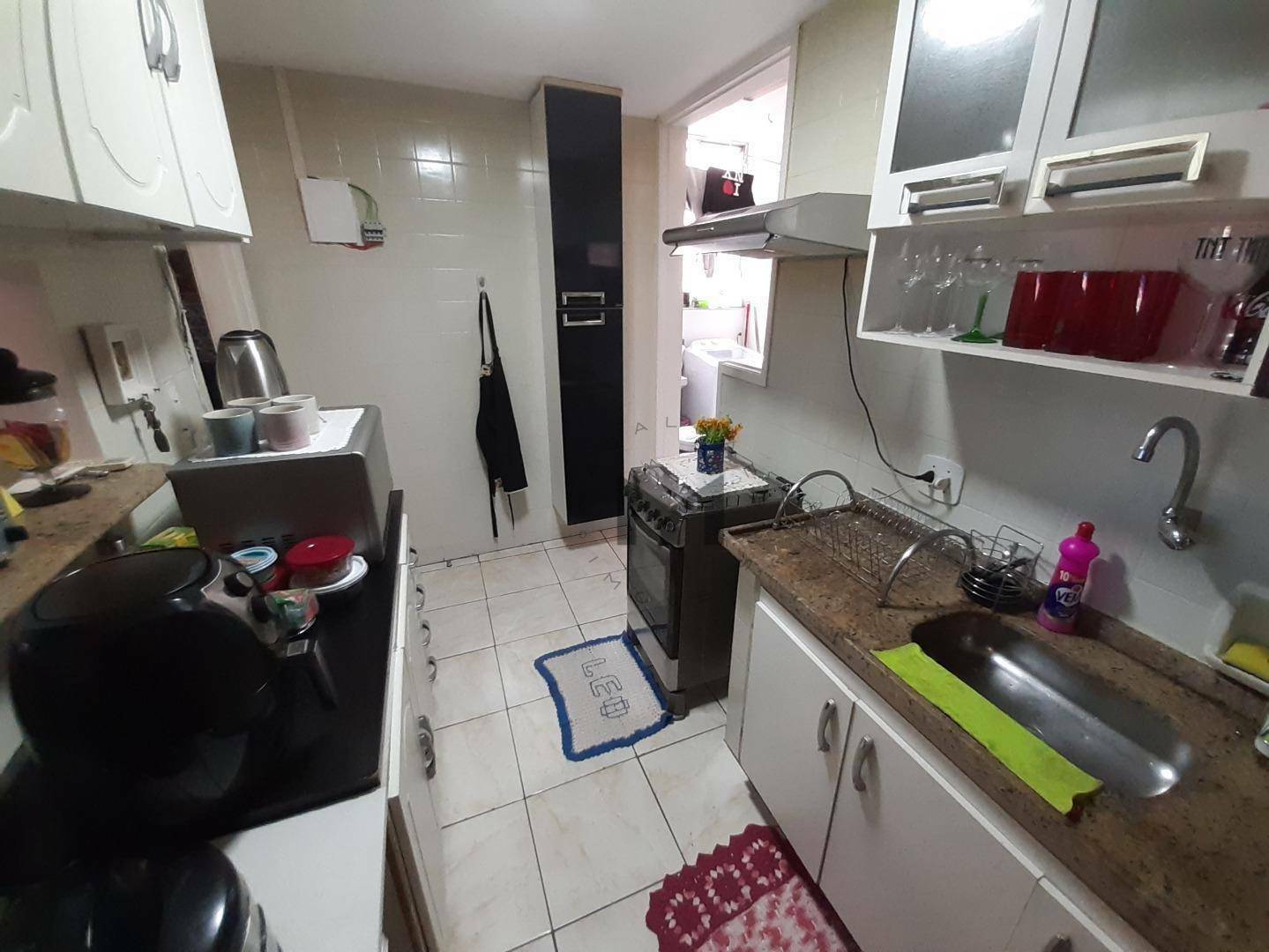 Apartamento à venda com 3 quartos, 90m² - Foto 7