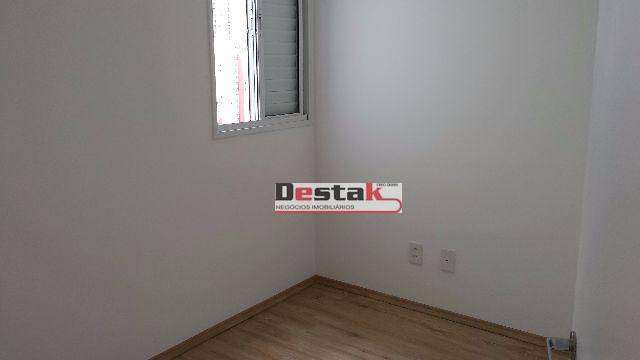 Apartamento à venda com 3 quartos, 82m² - Foto 4