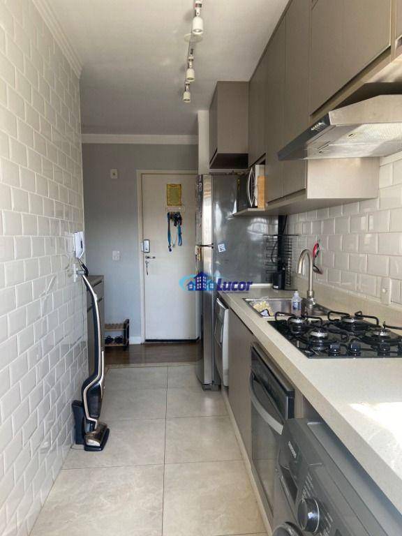 Apartamento à venda com 2 quartos, 68m² - Foto 28