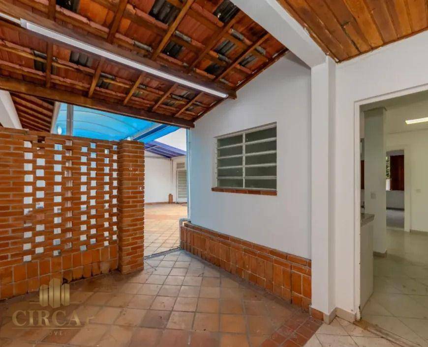 Sobrado à venda e aluguel com 3 quartos, 220m² - Foto 10