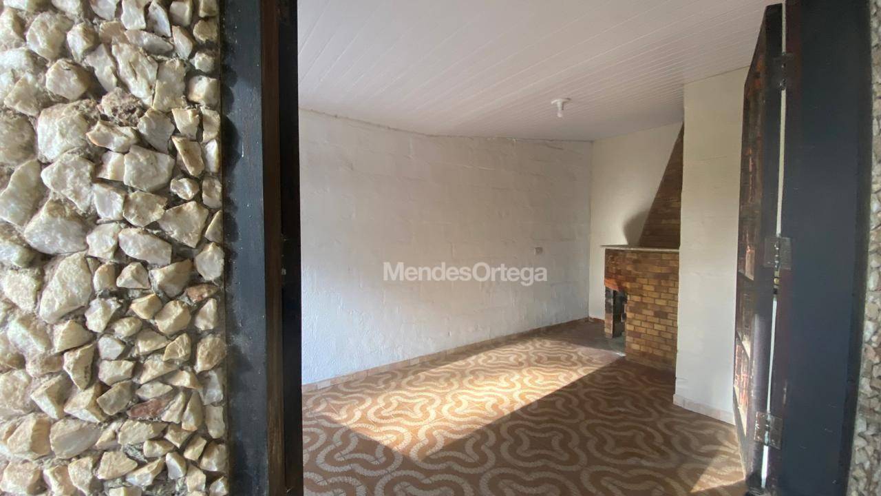 Casa para alugar com 2 quartos, 80m² - Foto 20