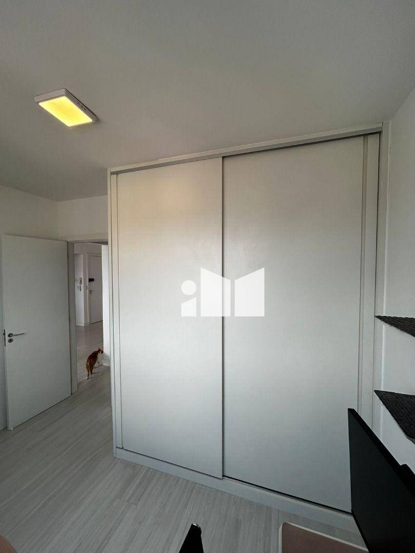 Apartamento à venda com 2 quartos, 56m² - Foto 4