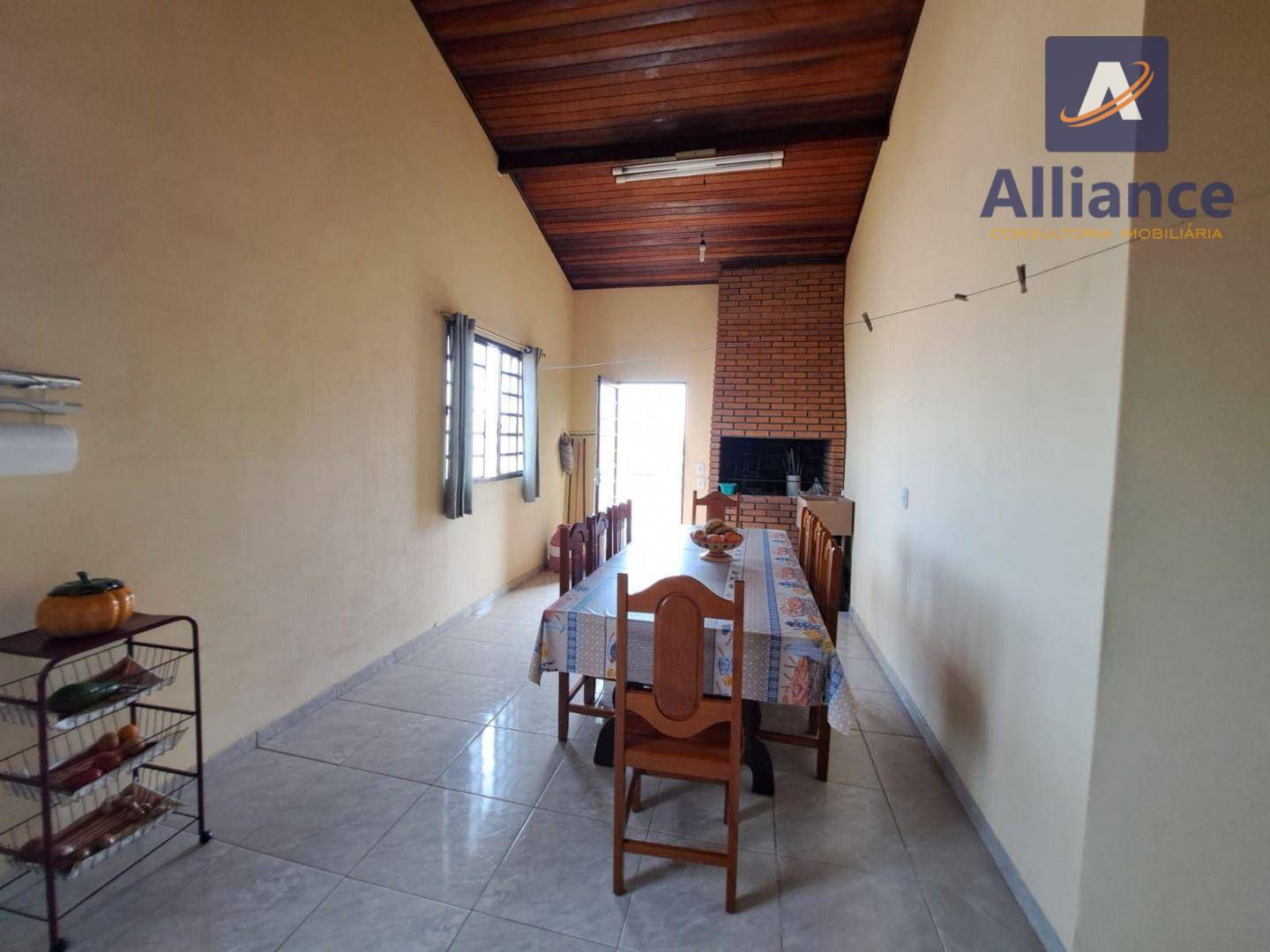 Casa à venda com 3 quartos, 274m² - Foto 17