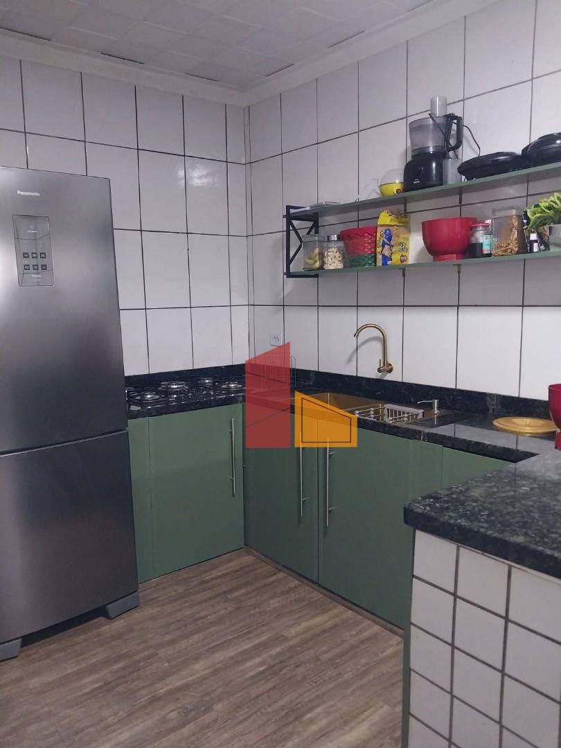 Casa à venda com 3 quartos, 160m² - Foto 5