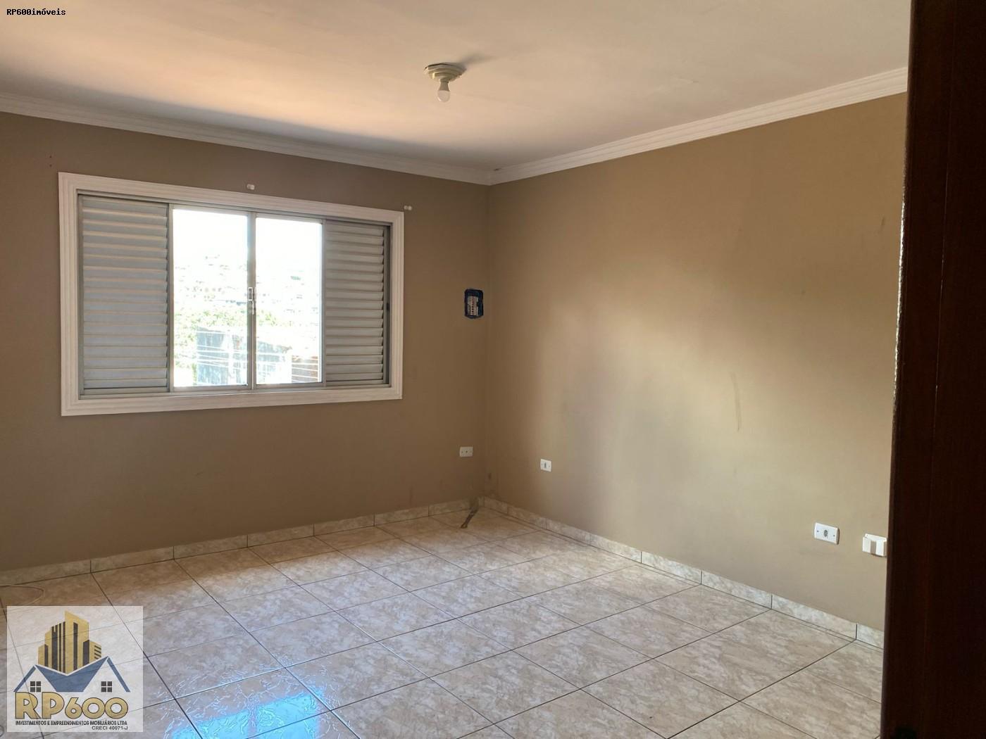 Casa à venda com 2 quartos, 140m² - Foto 6