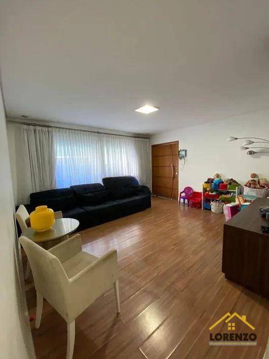 Casa à venda com 2 quartos, 140m² - Foto 2