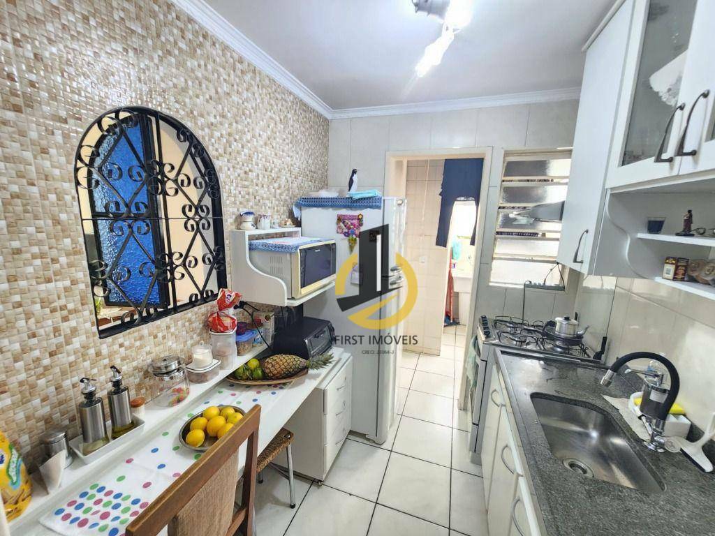 Apartamento à venda com 2 quartos, 63m² - Foto 6