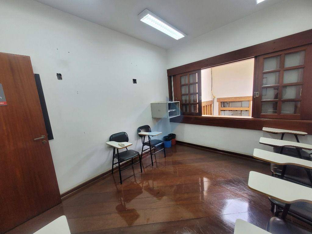 Casa à venda com 5 quartos, 609m² - Foto 23