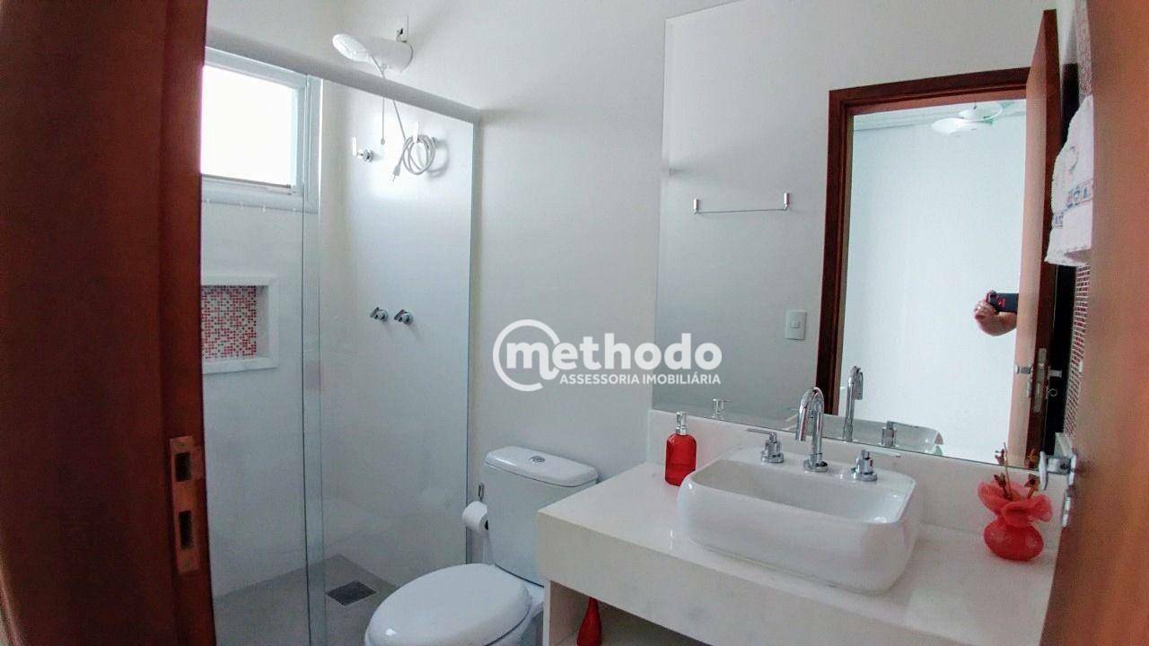 Casa de Condomínio à venda com 4 quartos, 330m² - Foto 11