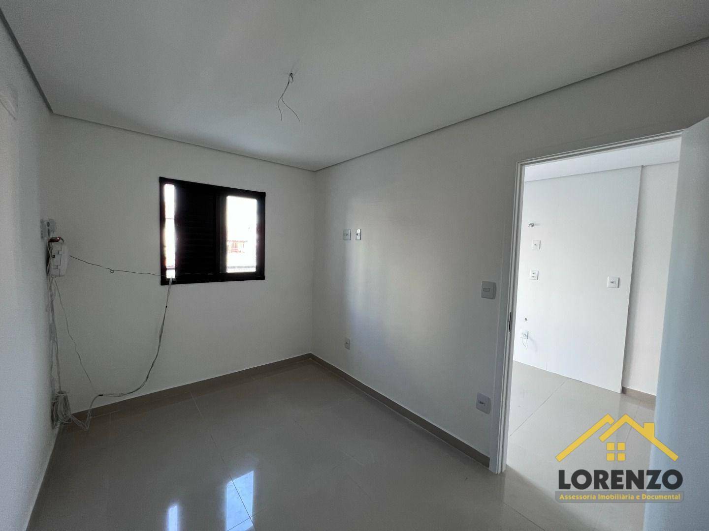 Apartamento à venda com 2 quartos, 66m² - Foto 4