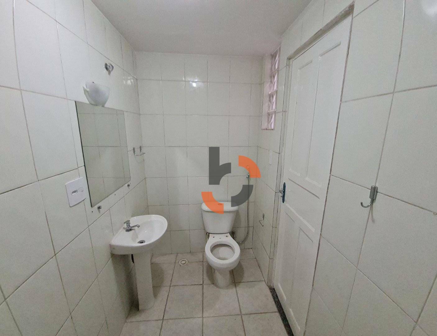 Casa à venda e aluguel com 2 quartos, 57m² - Foto 29