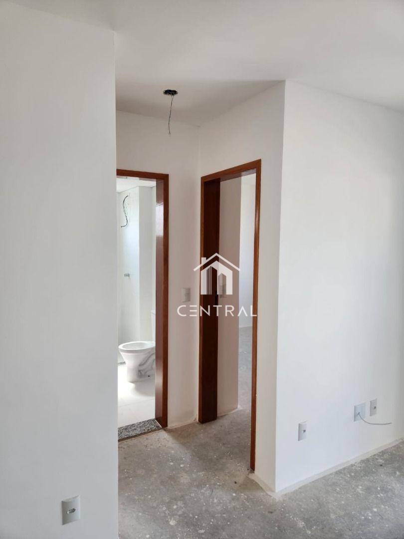 Apartamento à venda com 2 quartos, 58m² - Foto 14