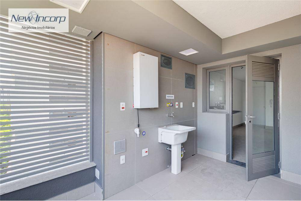 Apartamento à venda com 3 quartos, 159m² - Foto 13