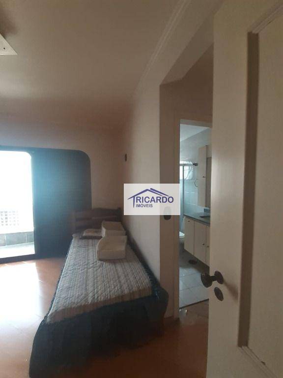 Apartamento, 4 quartos, 220 m² - Foto 13