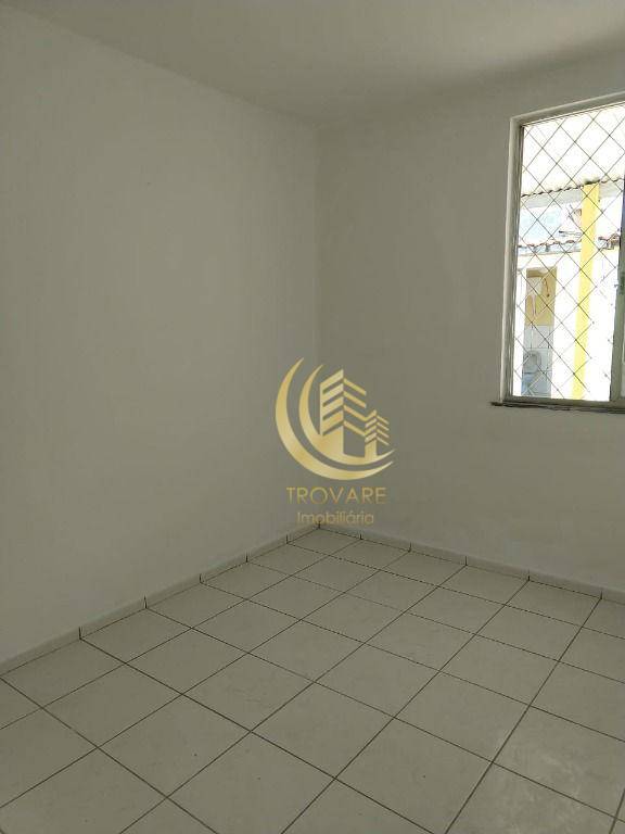 Casa à venda com 3 quartos, 168m² - Foto 2