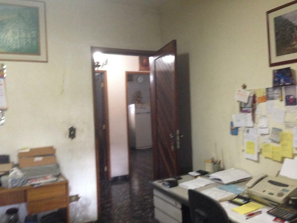 Sobrado à venda com 7 quartos, 270m² - Foto 14