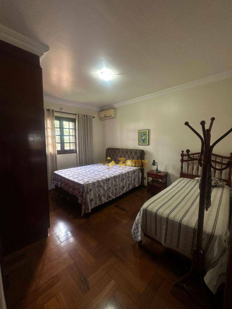 Casa à venda com 3 quartos, 250m² - Foto 19