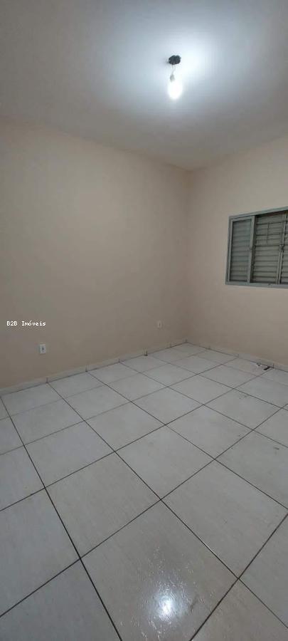 Casa à venda com 1 quarto, 165m² - Foto 5