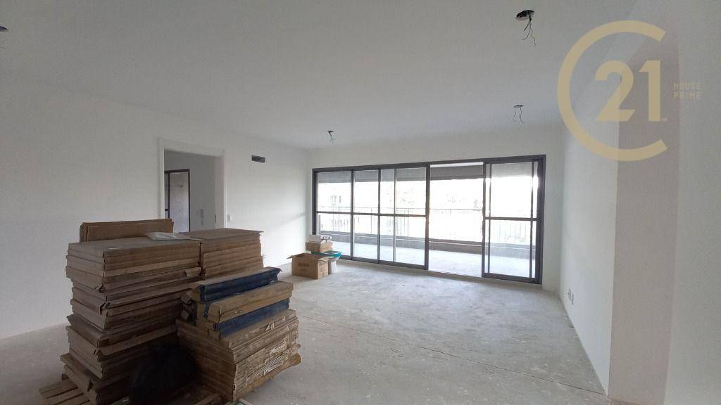 Apartamento à venda com 3 quartos, 154m² - Foto 1