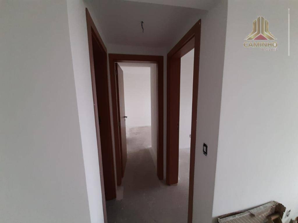 Apartamento à venda com 2 quartos, 61m² - Foto 17