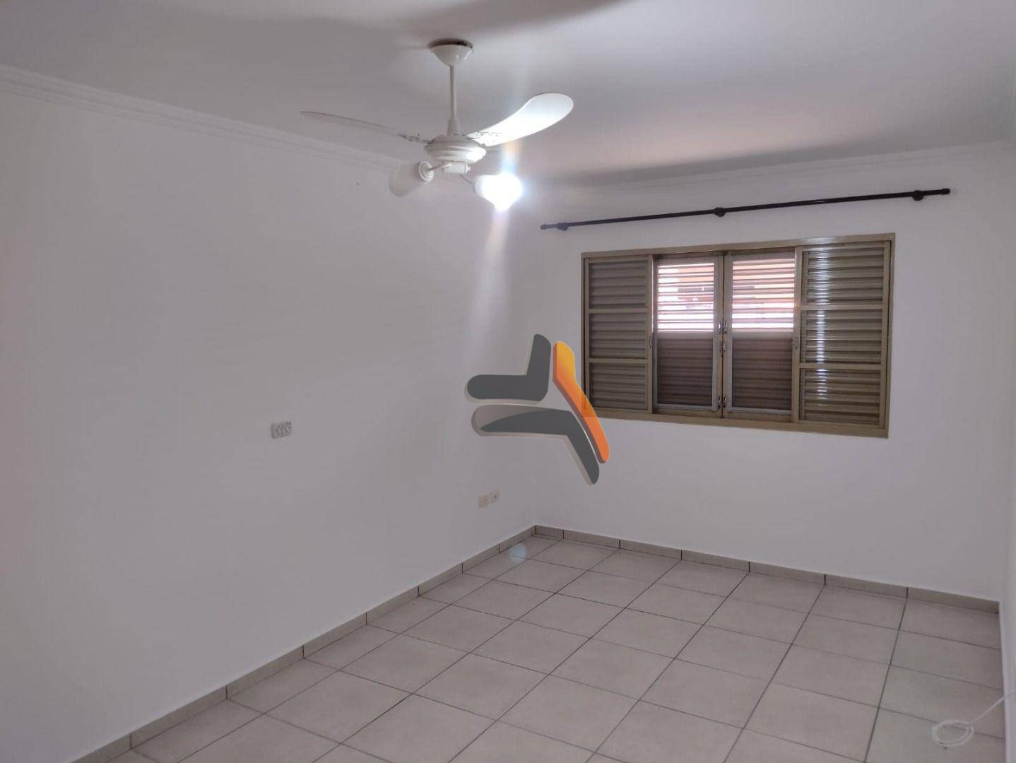 Casa de Condomínio à venda com 4 quartos, 200m² - Foto 21